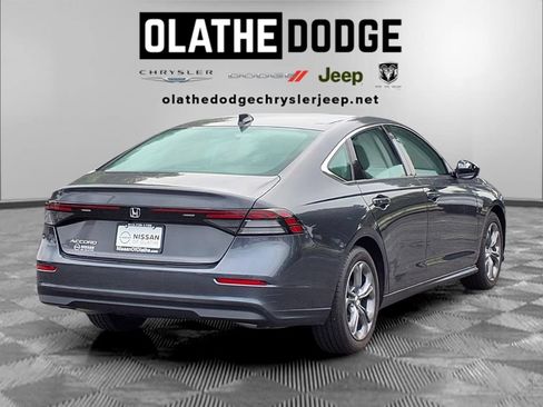 Used 2024 Honda Accord EX image 27