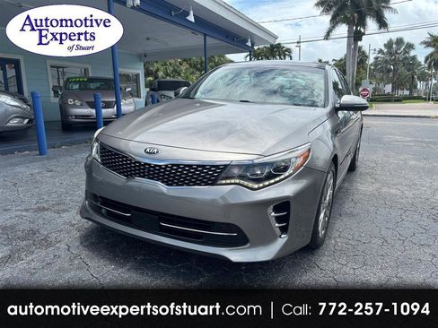 Used 2017 Kia Optima SX FWD image 1