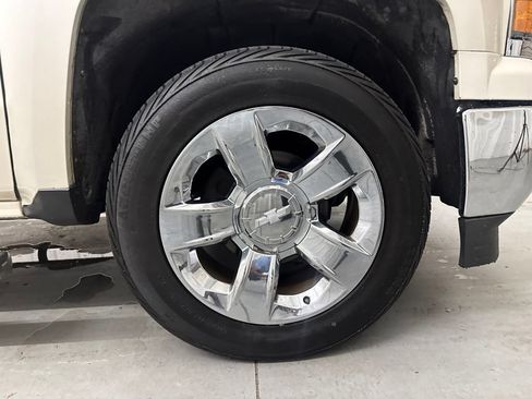 Used 2014 Chevrolet Silverado 1500 LT w/ LT Convenience Package RWD image 20
