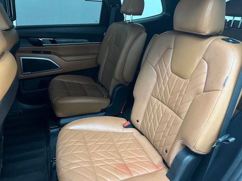 Used 2023 Kia Telluride EX X-Line AWD/4WD image 14