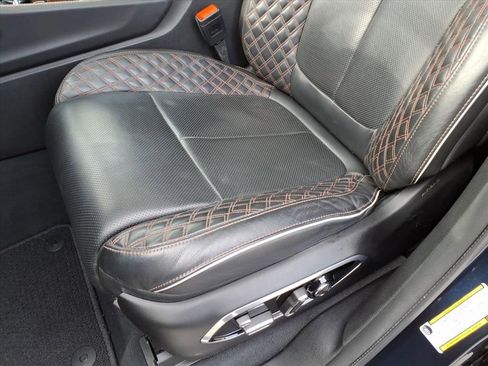 Used 2023 Jeep Grand Cherokee L Summit image 18