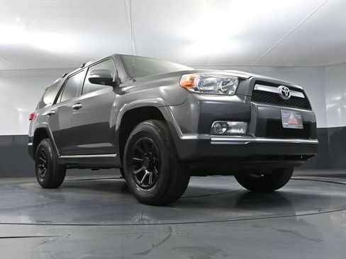 Used 2013 Toyota 4Runner SR5 w/ Convenience Pkg AWD/4WD image 49