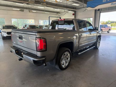 Used 2017 GMC Sierra 1500 SLT AWD/4WD image 5