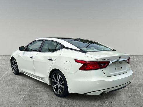 Used 2017 Nissan Maxima Platinum FWD image 3