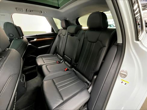 Used 2023 Audi Q5 2.0T Premium Plus w/ Premium Plus Package AWD/4WD image 29