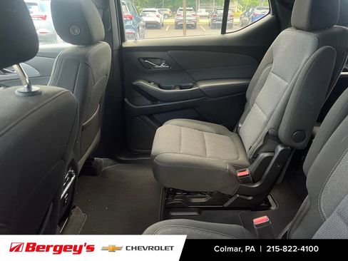 Used 2023 Chevrolet Traverse LT AWD/4WD image 11