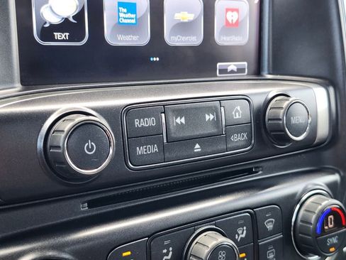 Used 2018 Chevrolet Silverado 1500 LT w/ All Star Edition AWD/4WD image 22