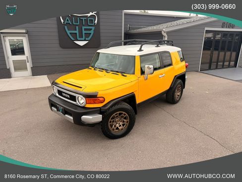 Used 2008 Toyota FJ Cruiser 4WD image 2