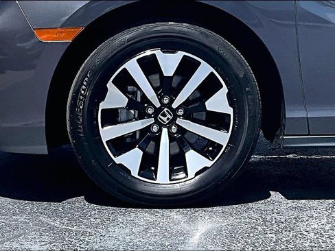 Used 2025 Honda Odyssey EX-L image 33