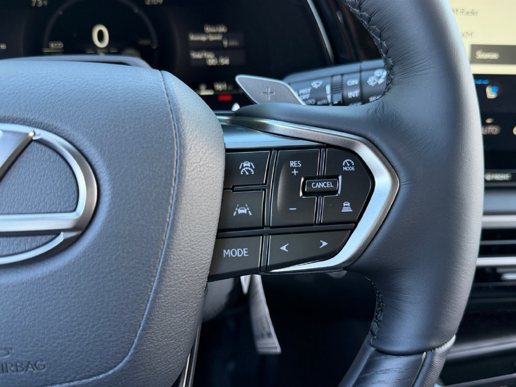 New 2026 Lexus RX 450h AWD image 15
