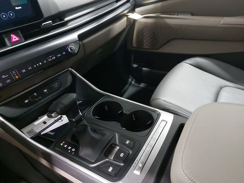 New 2026 Kia Carnival LXS image 27