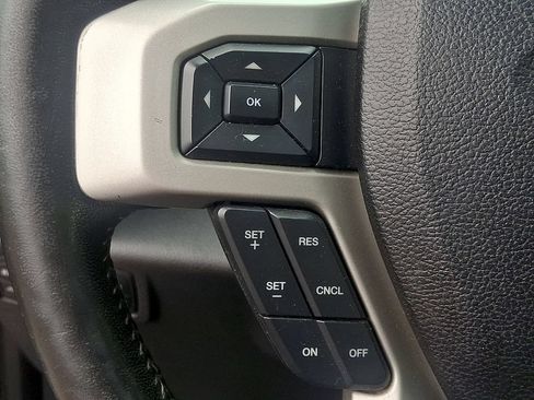 Used 2017 Ford F350 Lariat AWD/4WD image 21