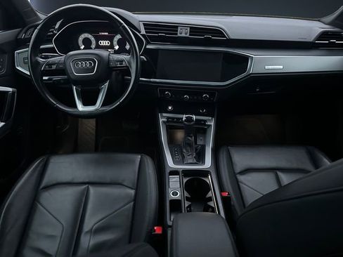 Used 2023 Audi Q3 2.0T Premium image 10