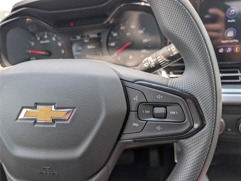 New 2026 Chevrolet Trax LS w/ LS Convenience Package FWD image 17