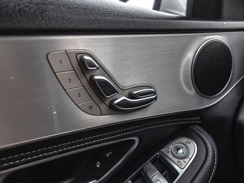 Used 2015 Mercedes-Benz C 300 4MATIC Sedan image 22