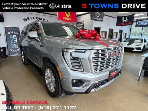 Used 2025 GMC Yukon Denali AWD/4WD image 1