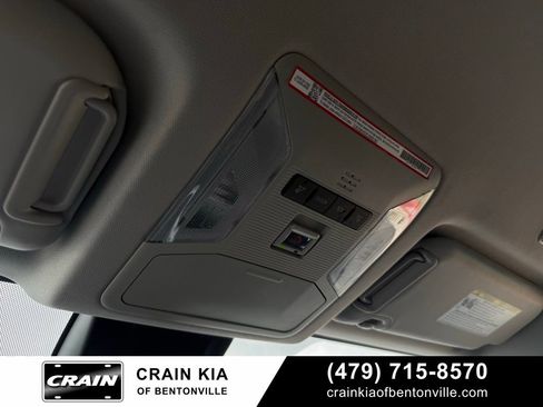 Used 2025 Toyota RAV4 XLE image 21