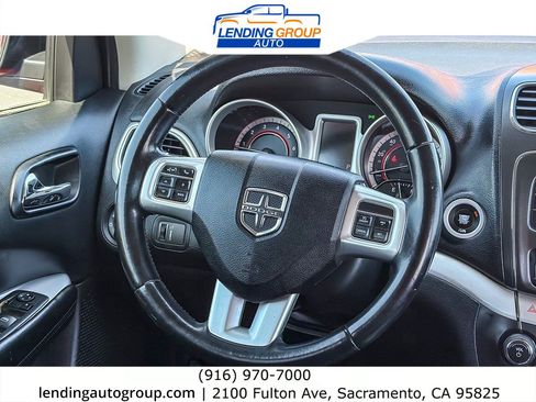 Used 2017 Dodge Journey SE w/ Flexible Seating Group FWD image 14