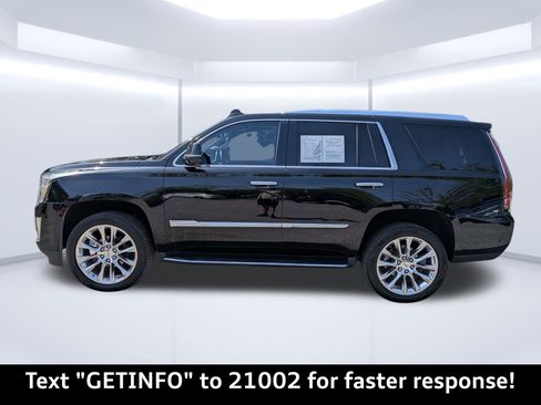 Used 2019 Cadillac Escalade Luxury RWD image 7