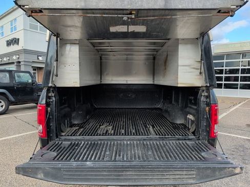 Used 2015 Ford F150 XLT w/ Equipment Group 301A Mid AWD/4WD image 27