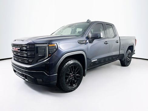 Used 2023 GMC Sierra 1500 Elevation image 3