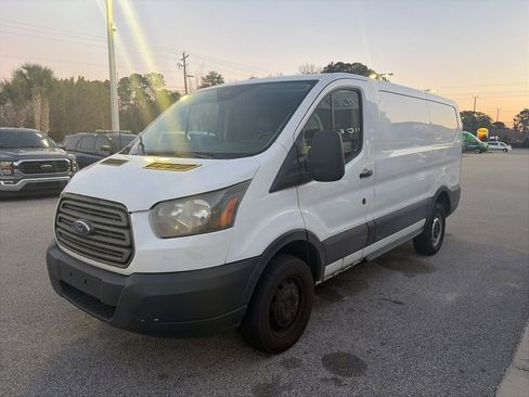 Used 2019 Ford Transit 250 130 Low Roof image 1