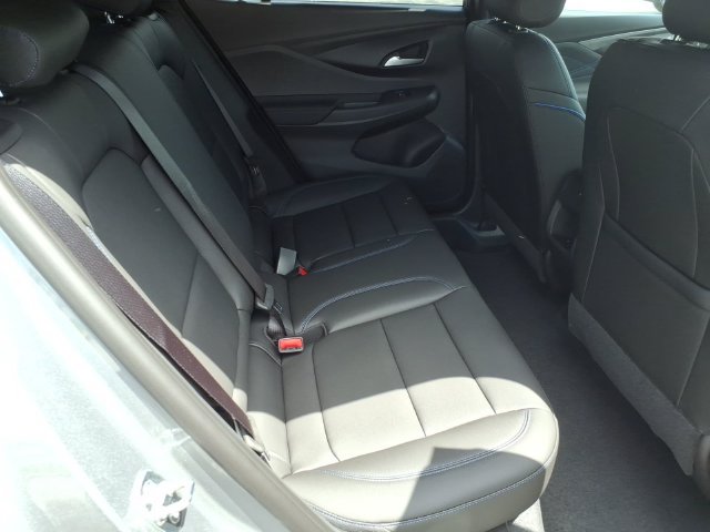 New 2026 Buick Envista Sport Touring w/ Convenience I Package FWD image 21