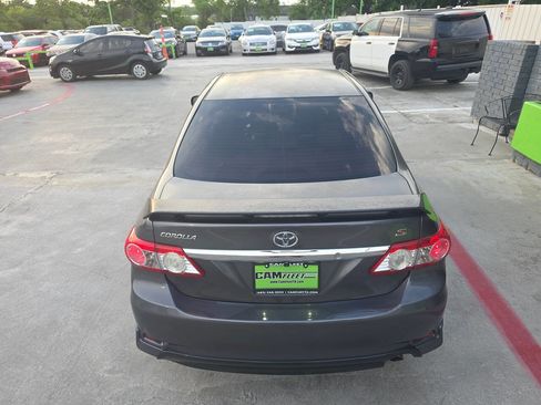 Used 2012 Toyota Corolla S FWD image 10