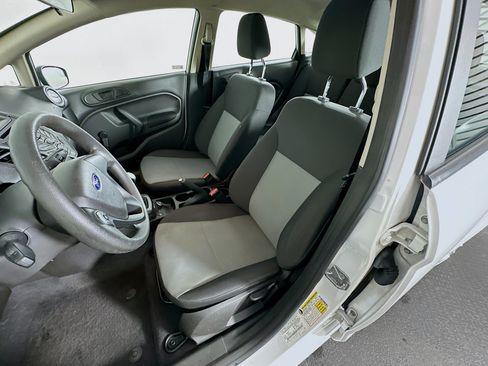 Used 2018 Ford Fiesta S FWD image 13