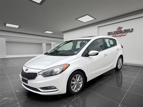 Used 2015 Kia Forte EX w/ EX Premium Package image 8