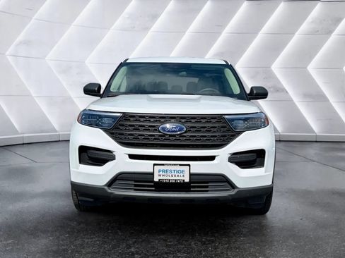 Used 2021 Ford Explorer 2WD image 2