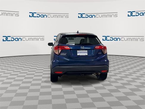 Used 2016 Honda HR-V EX image 7