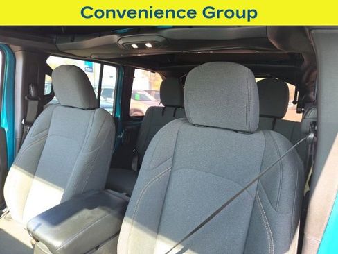 Used 2024 Jeep Wrangler Unlimited w/ Convenience Group image 8