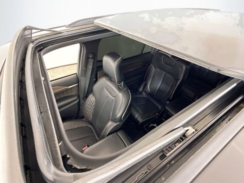 Used 2024 Jeep Grand Cherokee L Summit w/ High Altitude Package image 14