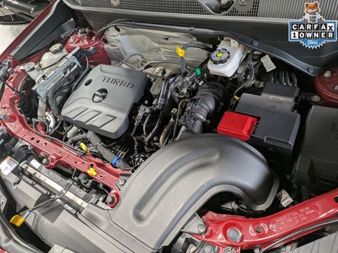 Used 2024 Buick Encore GX Avenir w/ Avenir Technology Package FWD image 31