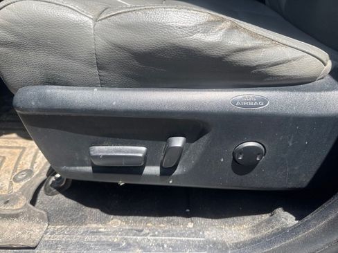 Used 2015 Toyota Tundra Limited AWD/4WD image 12