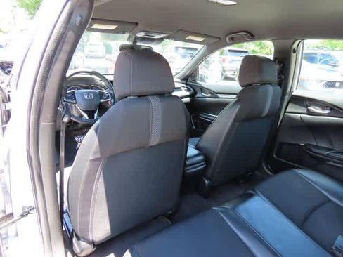 Used 2019 Honda Civic Sport image 14