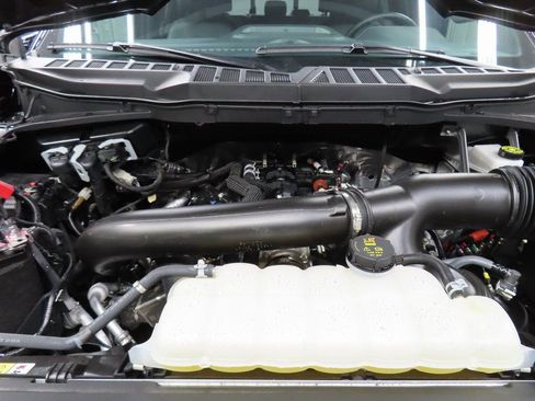 Used 2025 Ford F150 Lariat image 27