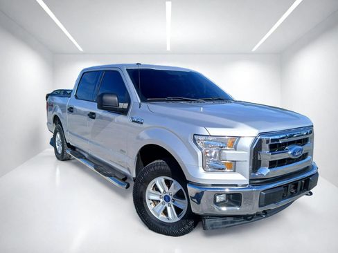Used 2017 Ford F150 XLT AWD/4WD image 2