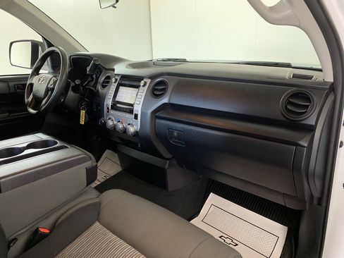 Used 2017 Toyota Tundra SR image 29