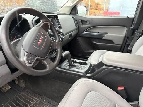 Used 2017 GMC Canyon 4x4 Extended Cab image 4