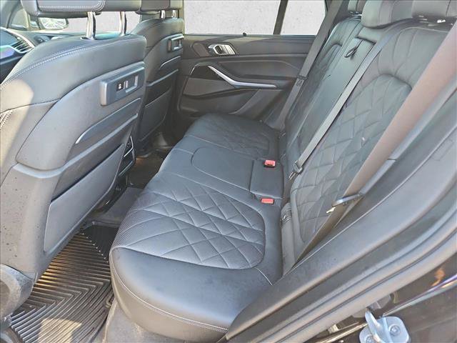 Used 2023 BMW X5 xDrive40i w/ Executive Package AWD/4WD image 21
