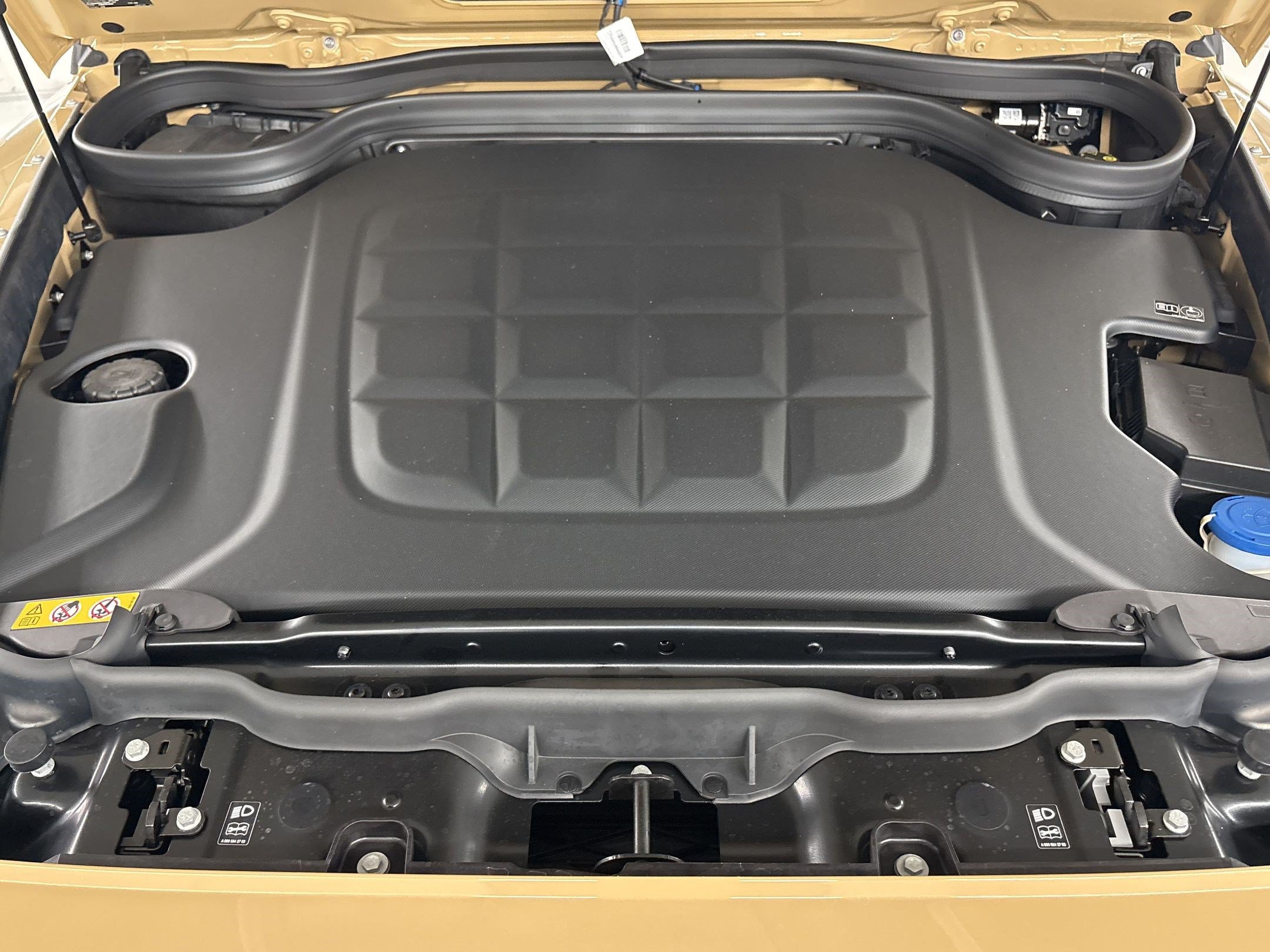 New 2027 Mercedes-Benz G 580 e image 32