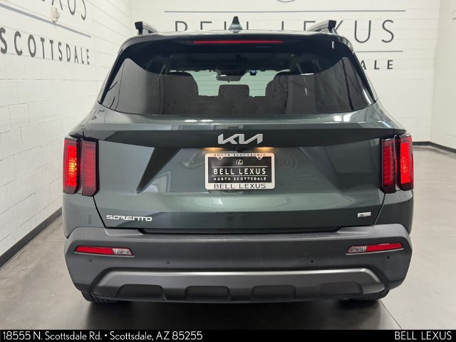Used 2023 Kia Sorento S w/ Panoramic Sunroof Package AWD/4WD image 6
