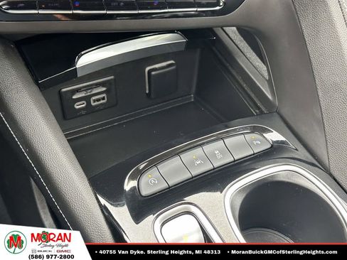 Certified 2022 Buick Envision Essence w/ Technology Package I FWD image 31