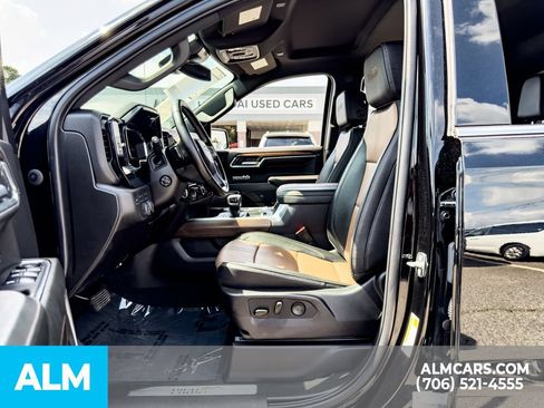 Used 2024 Chevrolet Silverado 1500 High Country AWD/4WD image 12