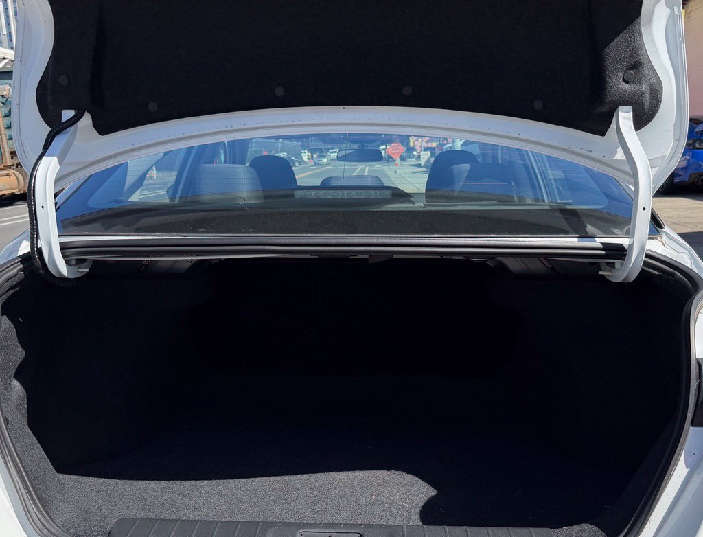 Used 2025 Nissan Sentra S FWD image 18