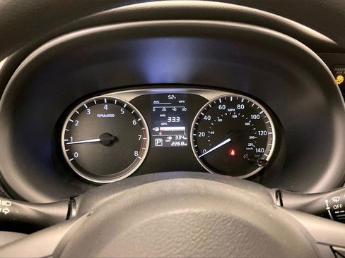 Certified 2025 Nissan Kicks Play S image 20