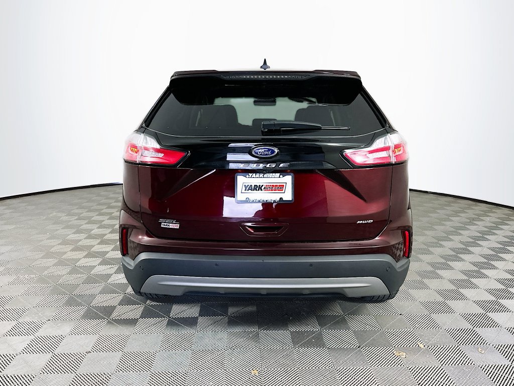 Used 2023 Ford Edge SEL w/ Convenience Package AWD/4WD image 9