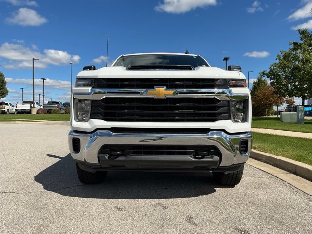 Used 2026 Chevrolet Silverado 3500 LT AWD/4WD image 8